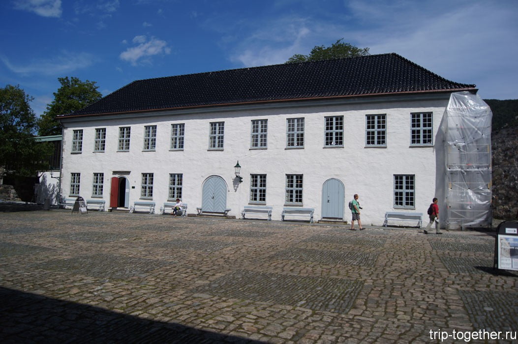 Лаконичный дом в Бергене