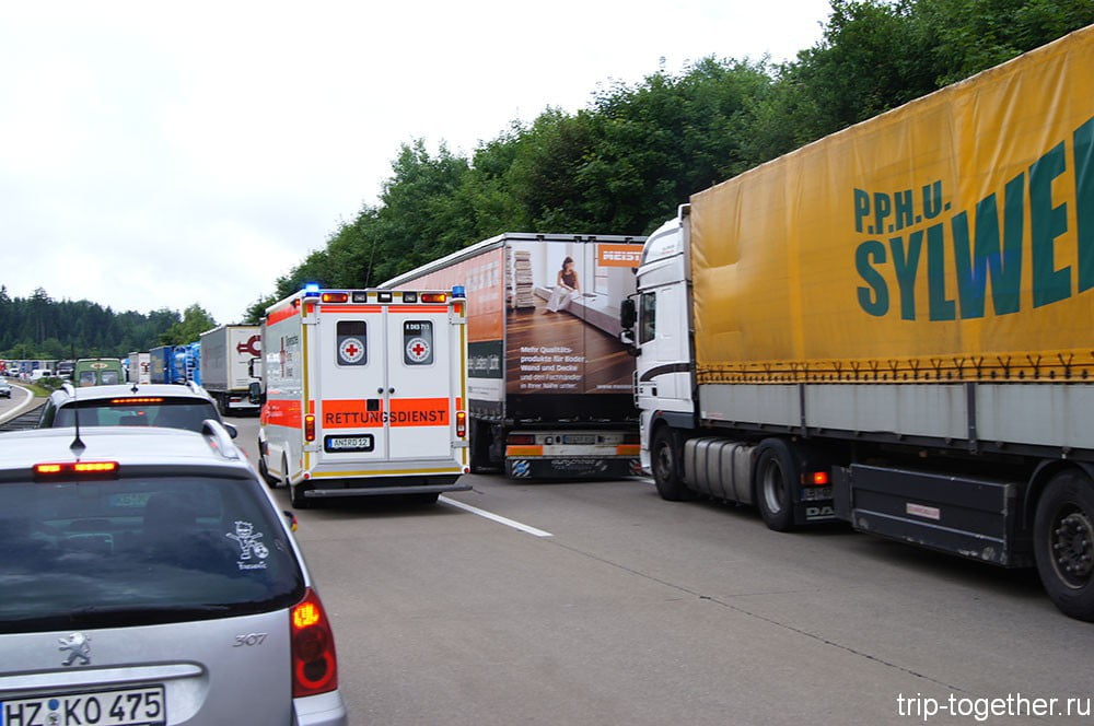 Скорая помощь на дорогах Германии