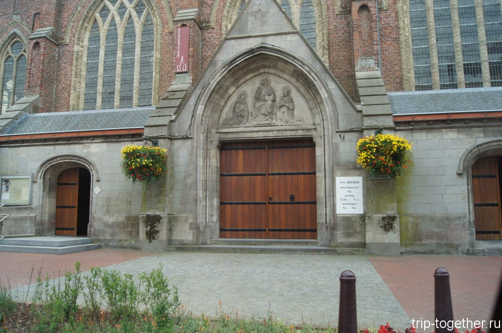 Кафедральный собор Христа Спасителя Достопримечательности Брюгге