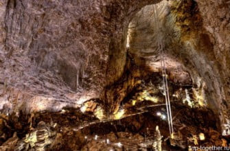 Гигантская пещера в окрестностях Триеста