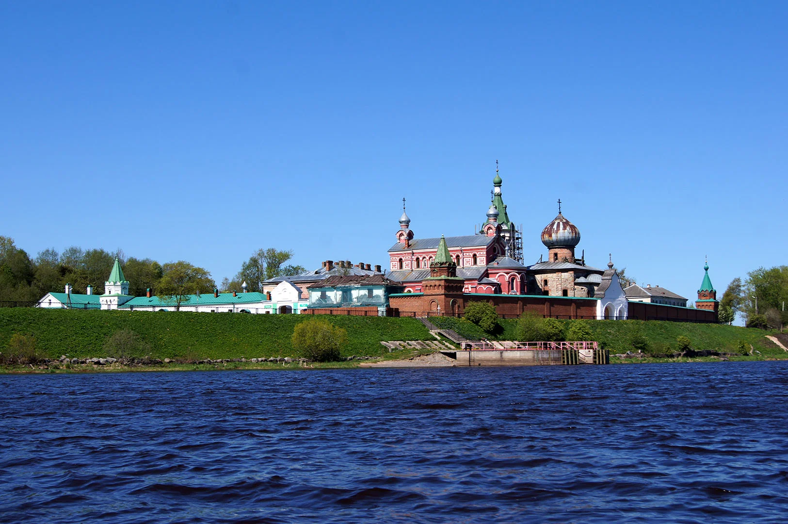 Никольский монастырь в Старой Ладоге. Ленинградская область