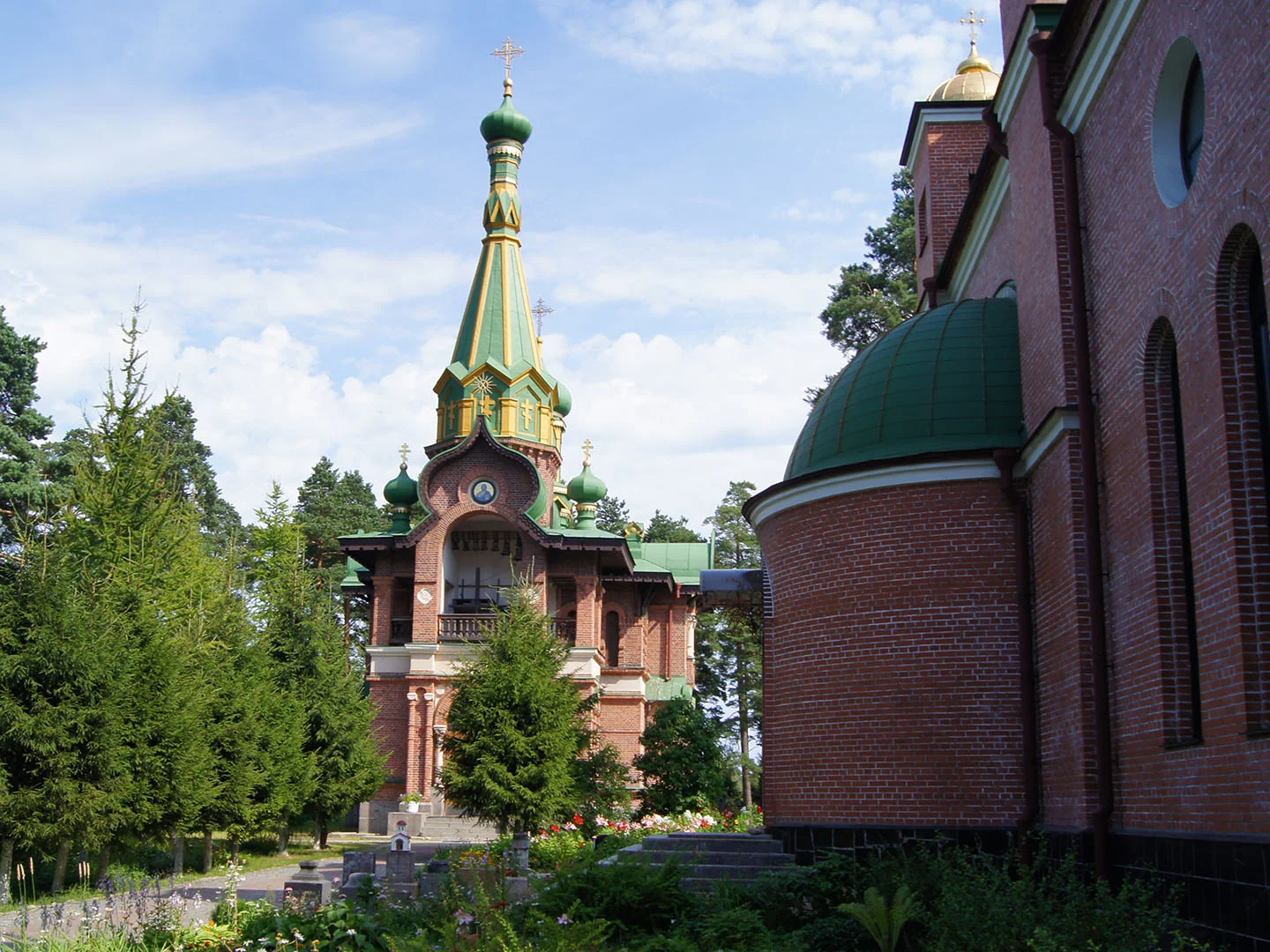 Церковь Всех Святых подворья Валаамского Спасо-Преображеского монастыря в Приозерске