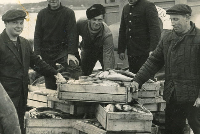 Сортавальские рыбаки с уловом