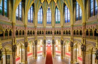 Коронный зал в Венгерском парламенте